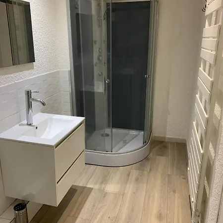 Jolies 42m2 Hyper Centre Ville De Au 1er Et 2eme Etage Апартаменты Риом