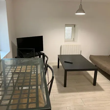 Апартаменты Jolies 42m2 Hyper Centre Ville De Au 1er Et 2eme Etage