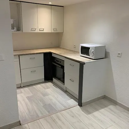 Апартаменты Jolies 42m2 Hyper Centre Ville De Au 1er Et 2eme Etage