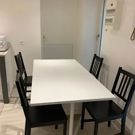 Jolies 42m2 Hyper Centre Ville De Au 1er Et 2eme Etage Апартаменты *